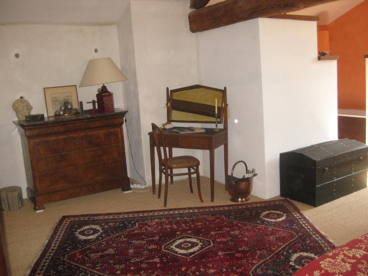 Gite Aux Tournesols Malaucène Kamer foto