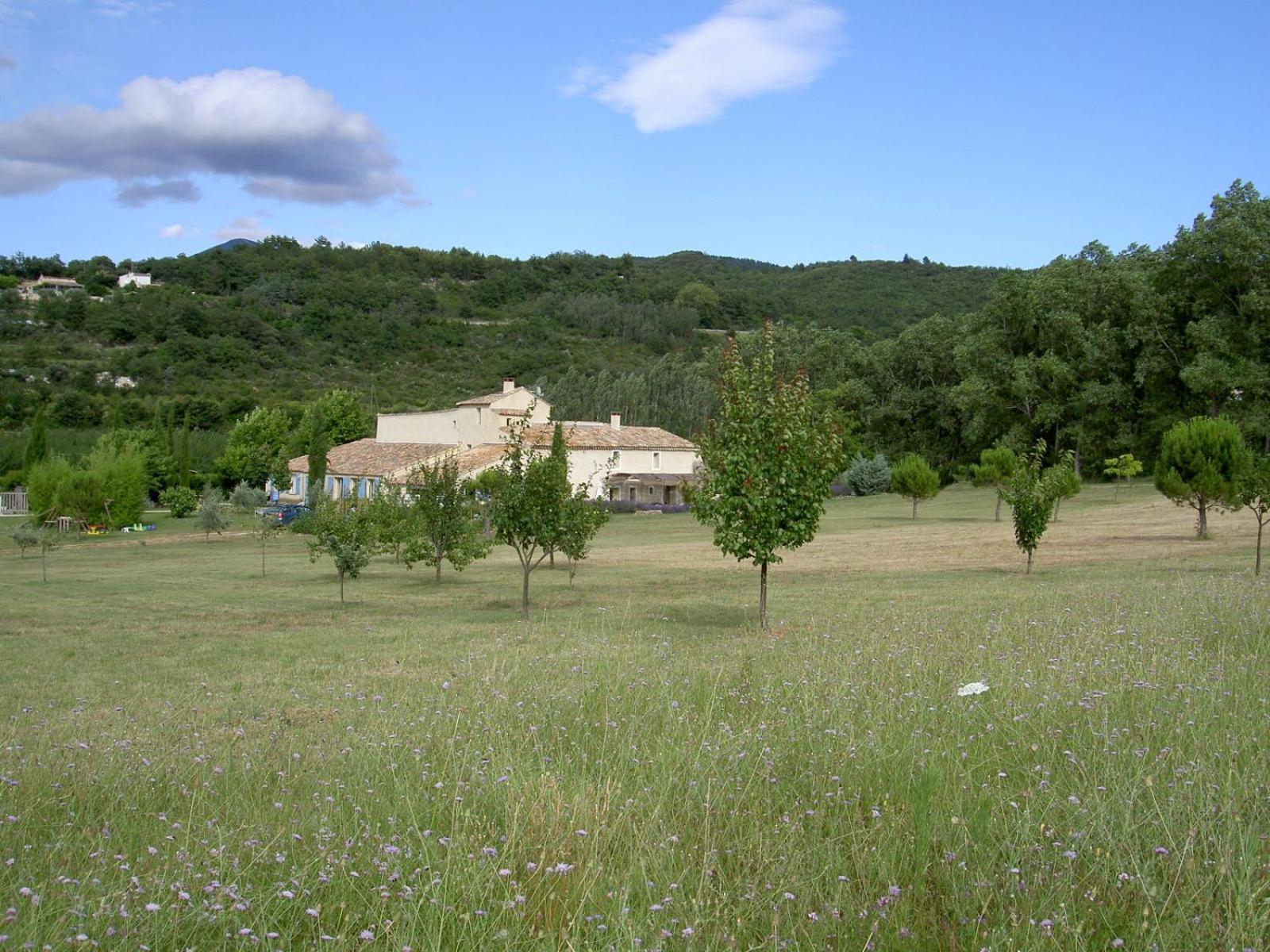 Gite Aux Tournesols Malaucène Buitenkant foto